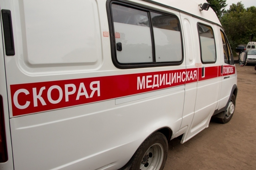 Двое несовершеннолетних госпитализированы в результате ДТП в Новороссийске