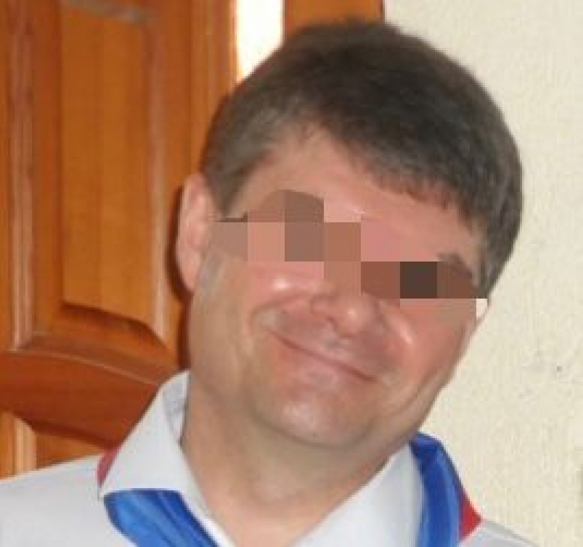 Бывшие коллеги учителя географии из Новороссийска раскрыли шокирующие подробности его биографии