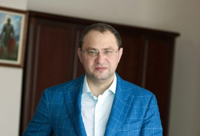 Следующий пошел: задержан министр здравоохранения Краснодарского края