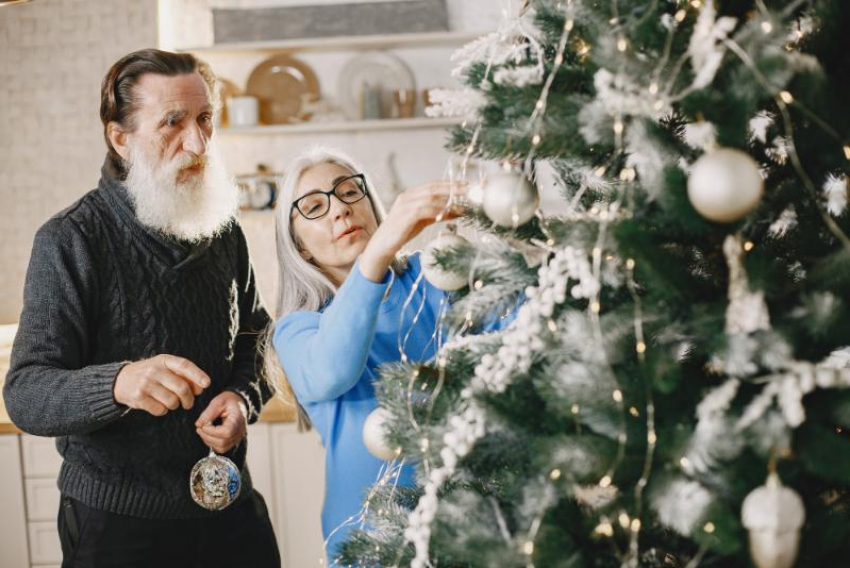 Все равно полноценно никто не работает: депутат предложил сделать 31 декабря официальным выходным днем