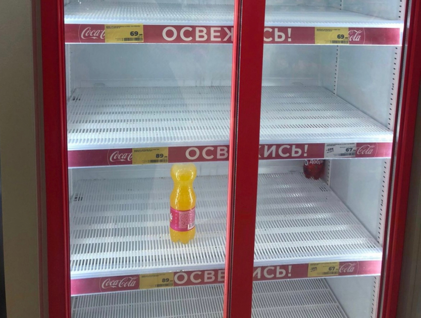 Стало известно, почему пустеют полки в магазинах Новороссийска 