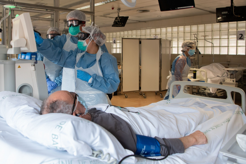 Пять человек с COVID-19 скончались на Кубани 