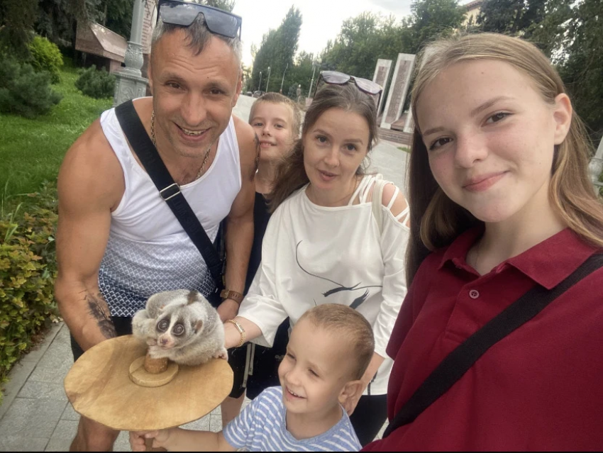 Семья-лучший коллектив: какую оценку 2025 году поставила многодетная мама из Новороссийска