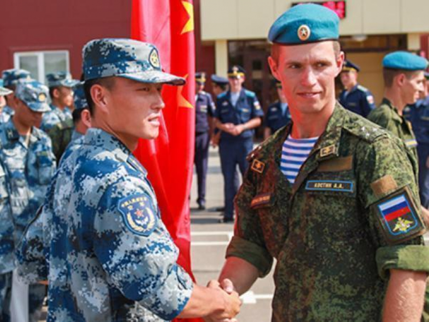 Новороссийские десантники проведут пять учений с иностранными военными