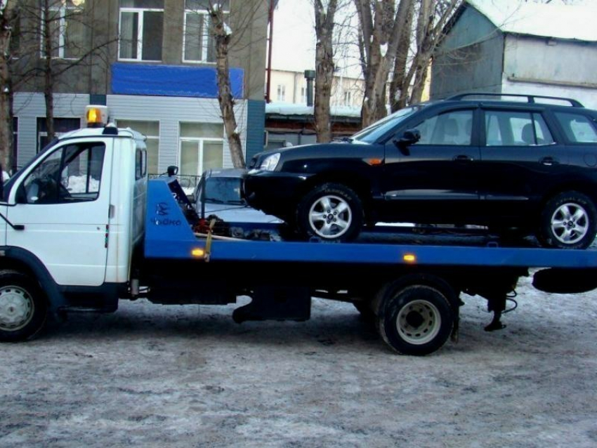 Новороссийцы смогут забрать эвакуированный автомобиль со штрафстоянки сразу, а заплатить потом