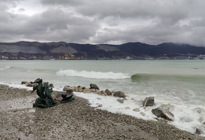 Внимание! На Черноморском побережье ожидается усиление ветра 