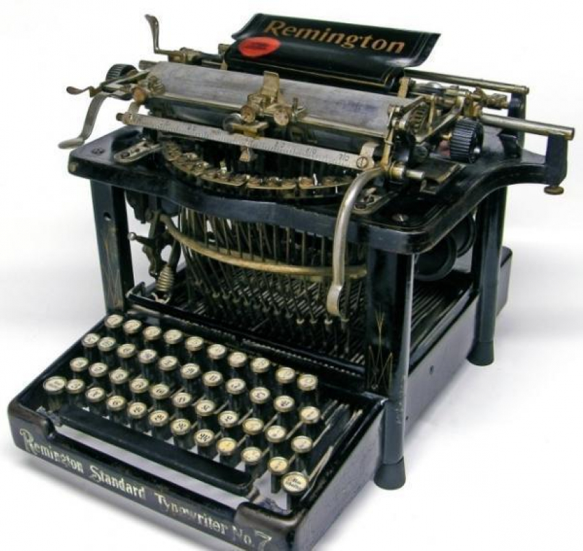 Календарь в Новороссийске: 1 марта - начало производства первой пишущей машинки