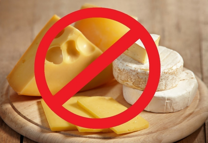 На Западном рынке Новороссийска торговали запрещенным сыром