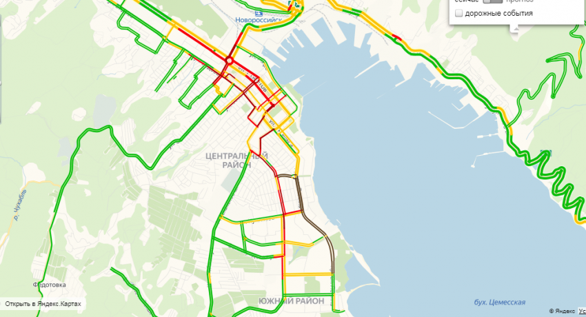 «Бескозырка» парализовала движение в Новороссийске