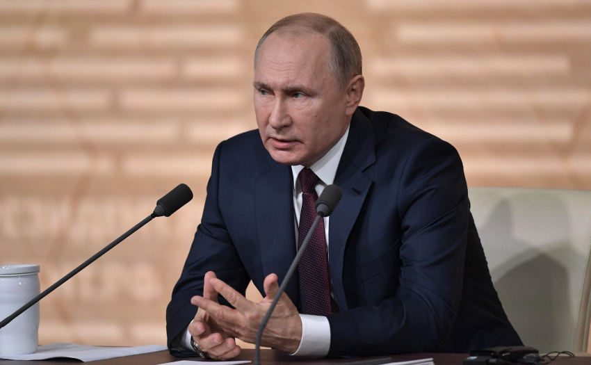 Сегодня Владимир Путин обратится с посланием к Федеральному собранию 