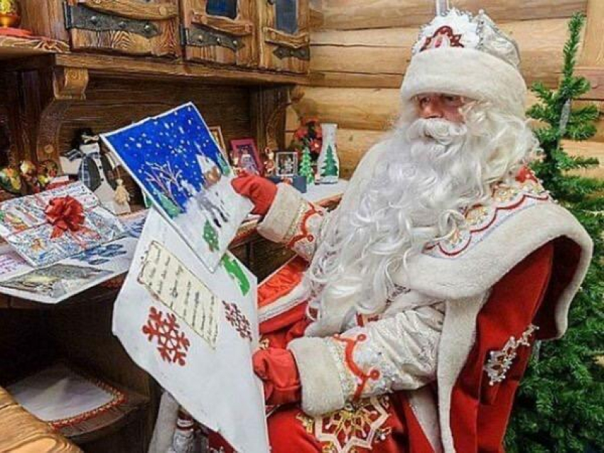 В ожидании чуда: как новороссийцам написать письмо главному Деду Морозу