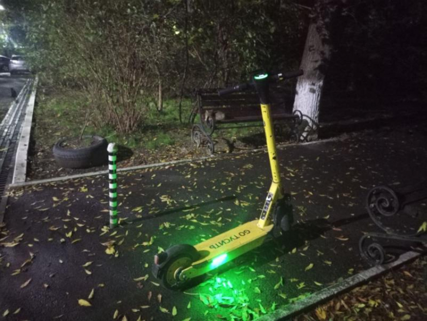 Владельцев самокатов ждет сюрприз: госномера станут обязательными в 2026