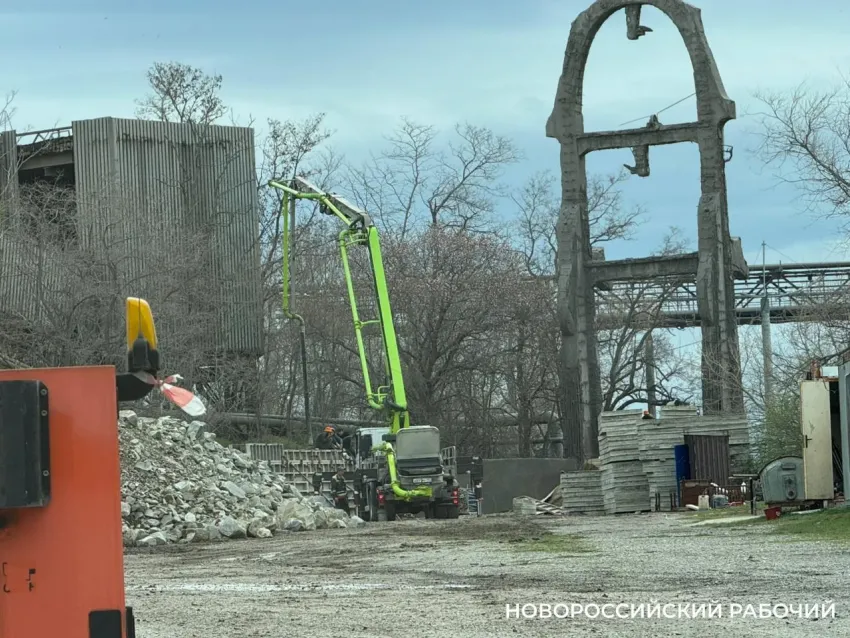 Рушится история: жители Шесхариса обеспокоены состоянием исторических арок в Новороссийске