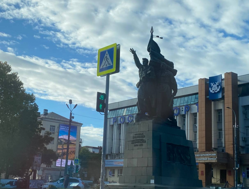 В Новороссийске снова стреляют днем и ночью