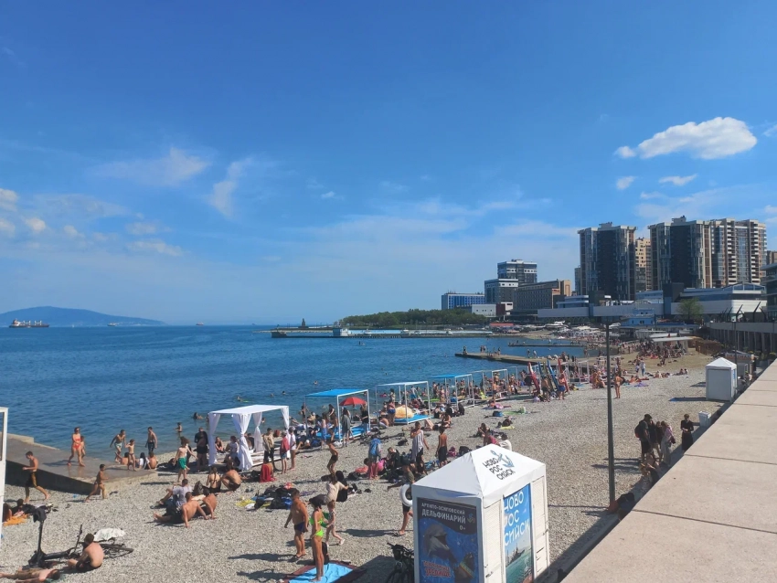 Туристы смогут купаться в Чёрном море и в октябре: бархатный сезон в Новороссийске задержится 