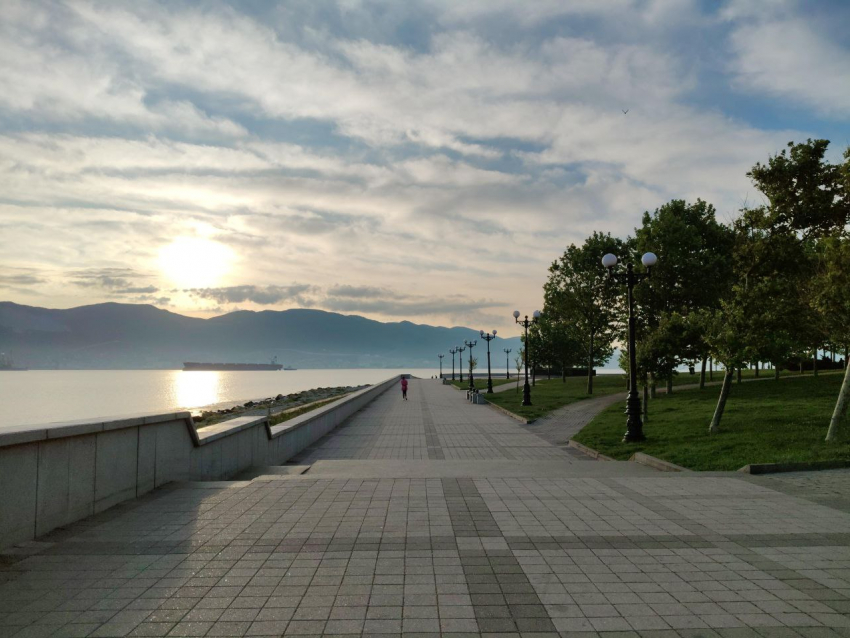 Погода в Новороссийске: днём тепло, а вечером ожидается дождь 