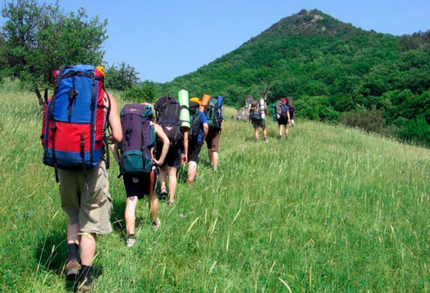 Палаточный лагерь «Юный турист» принял первую смену школьников Новороссийска