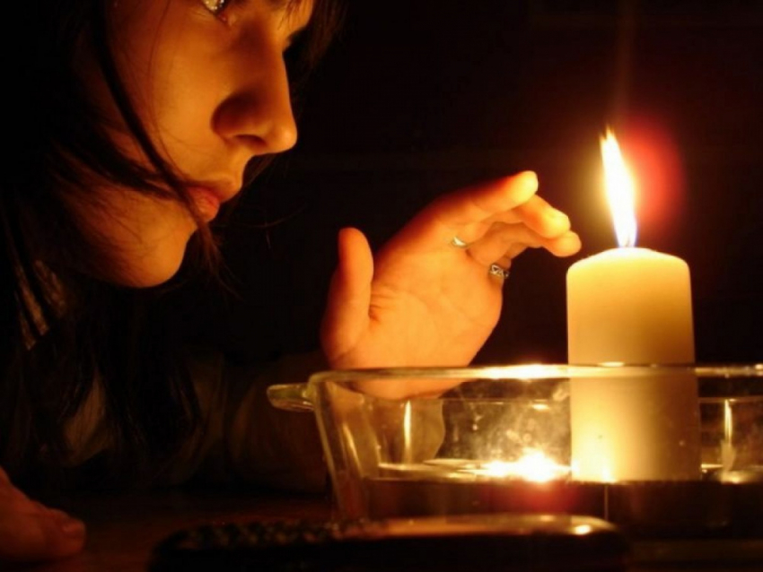 Ночью сотни новороссийцев останутся без света 