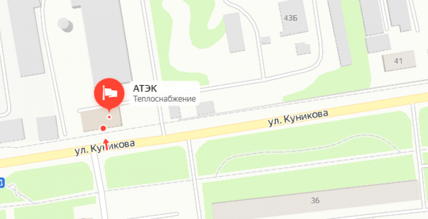 Новороссийцы выезжают на встречку из-за неудобной разметки и машин у АТЭКа