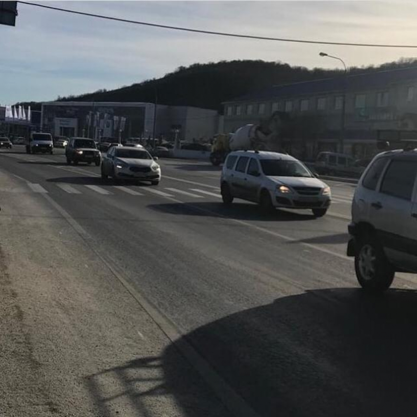 По просьбам новороссийцев на въезде в город появится светофор