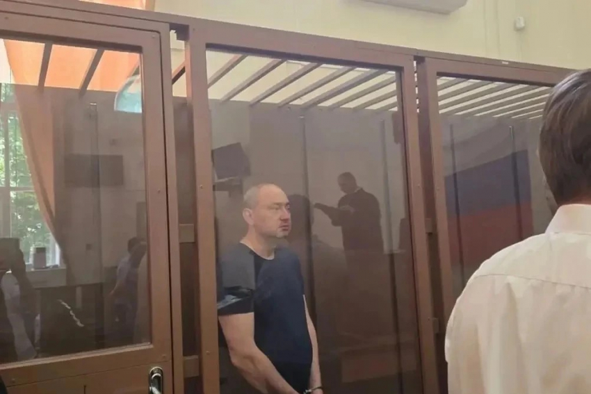 Экс-министра здравоохранения Краснодарского края посадили и обязали выплатить штраф