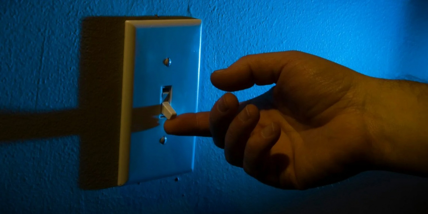 В предпраздничный день новороссийцам снова выключат свет 