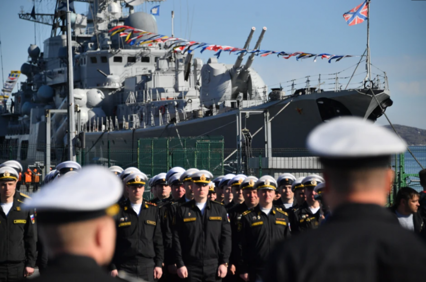 Парад ко Дню ВМФ перенесли из Севастополя в Новороссийск 