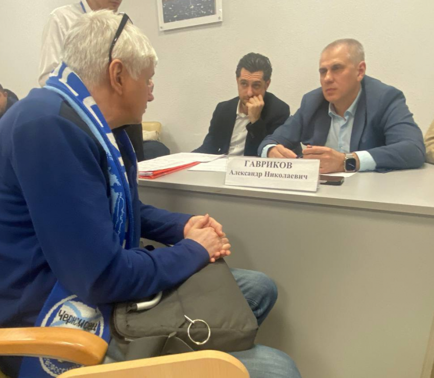 ЖКХ, земля, дороги: на вопросы новороссийцев ответят заместители главы