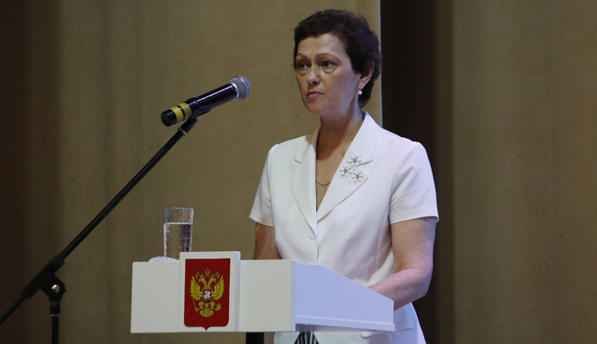 Труд - не «рабство": глава Управления образования Новороссийска о новом законе для школьников 