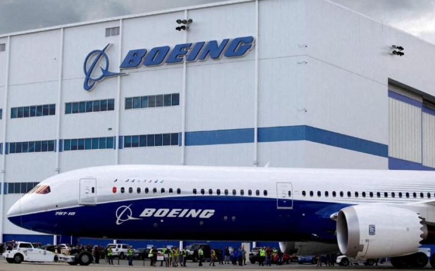 Boeing остановил поставки запчастей и техобслуживание для российских самолетов