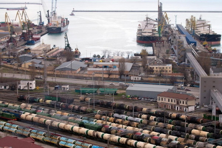 Объемы перевозок цветных металлов в порту Новороссийск снижены