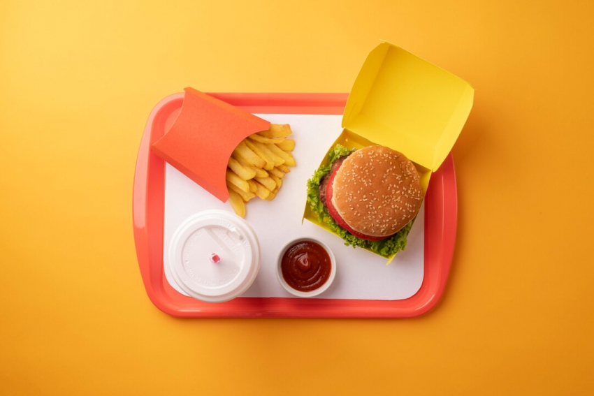 McDonald‘s зарегистрировал 14 товарных знаков в России включая МакКафе