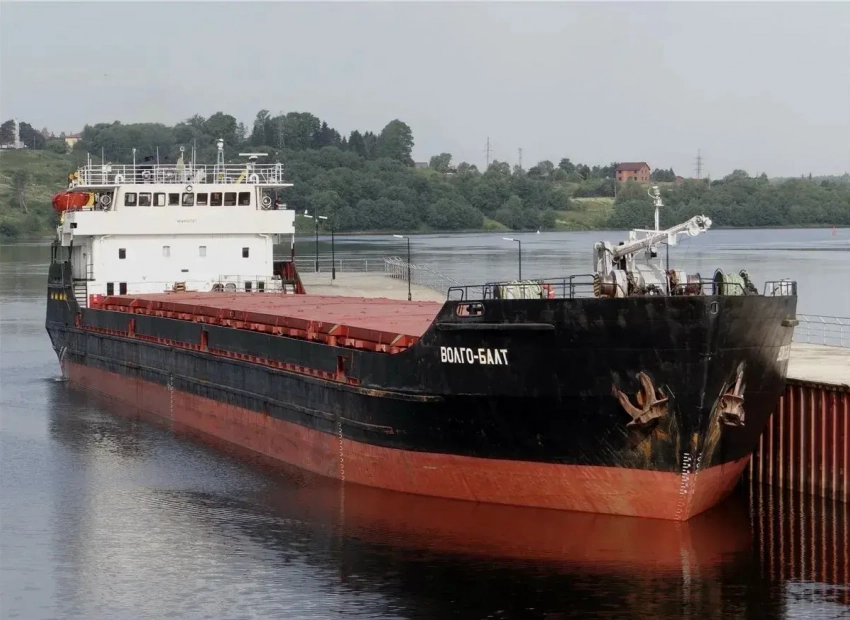 В Азовском море затонул сухогруз: есть погибший и пропавшие без вести