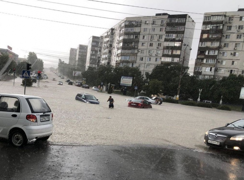 В понедельник в Новороссийске снова обещают ливень