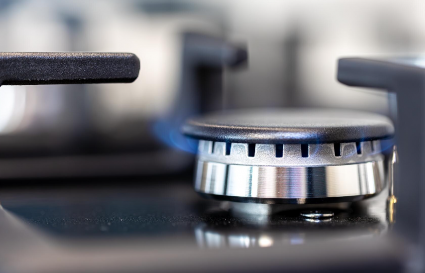 Вам отключат газ: более суток новороссийцы просидят без голубого топлива 