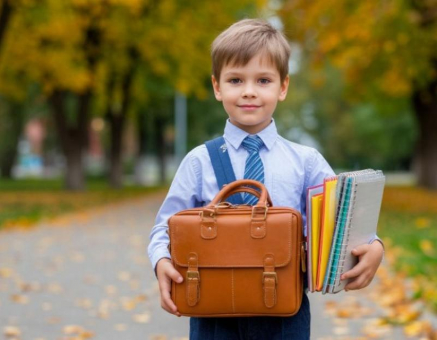 Сборы в школу: на какую материальную помощь могут рассчитывать родители новороссийских школьников? 