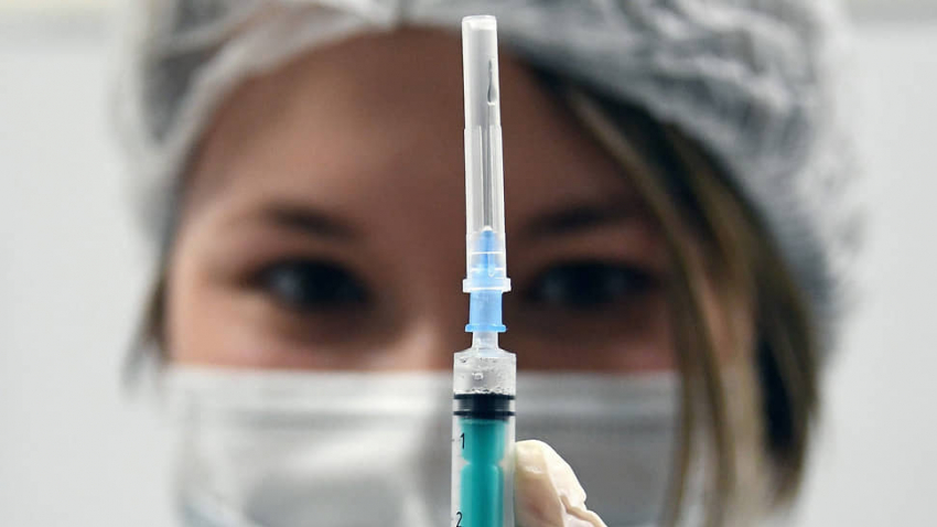Новый закон позволит новороссийцам делать прививки бесплатно даже в платных клиниках