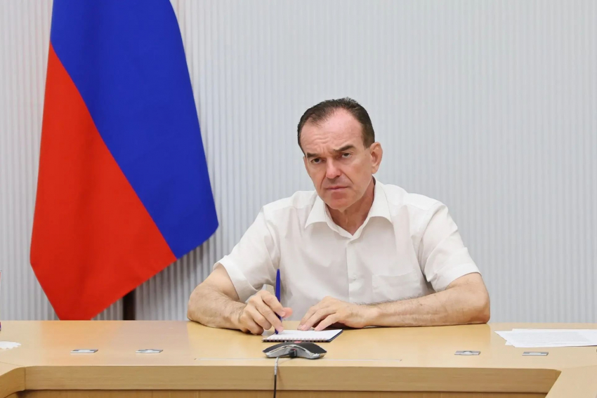 Туристы забирают топливо: губернатор Краснодарского края попросил увеличить поставки бензина 