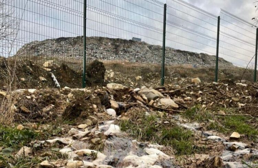 Цены на вывоз строительного мусора в Новороссийске выросли в 5 раз
