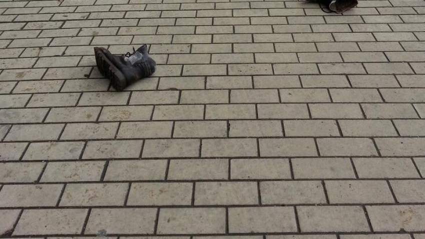 В полете потерял ботинок - очередное ЧП на Ленина №15
