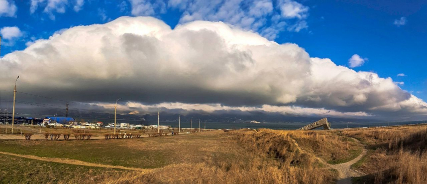 Погода в Новороссийске: тепло, но ветрено 