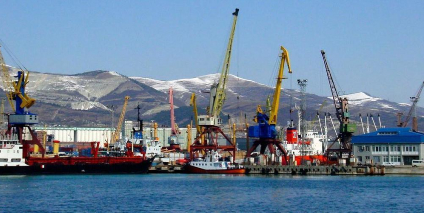 Новые подробности в деле о разливе нефти в морском порту Новороссийска
