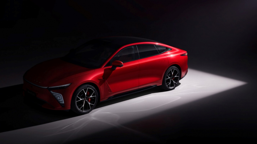 EXEED EXLANTIX ES стал одним из первых электромобилей, соответствующих новым стандартам безопасности аккумуляторных батарей