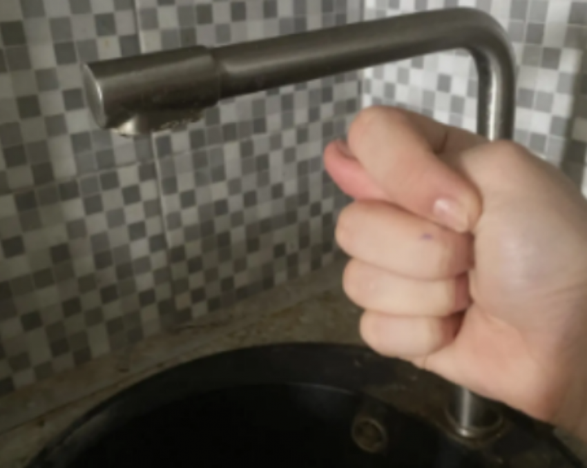 Вода по расписанию, нет света и газа: отключения в Новороссийске