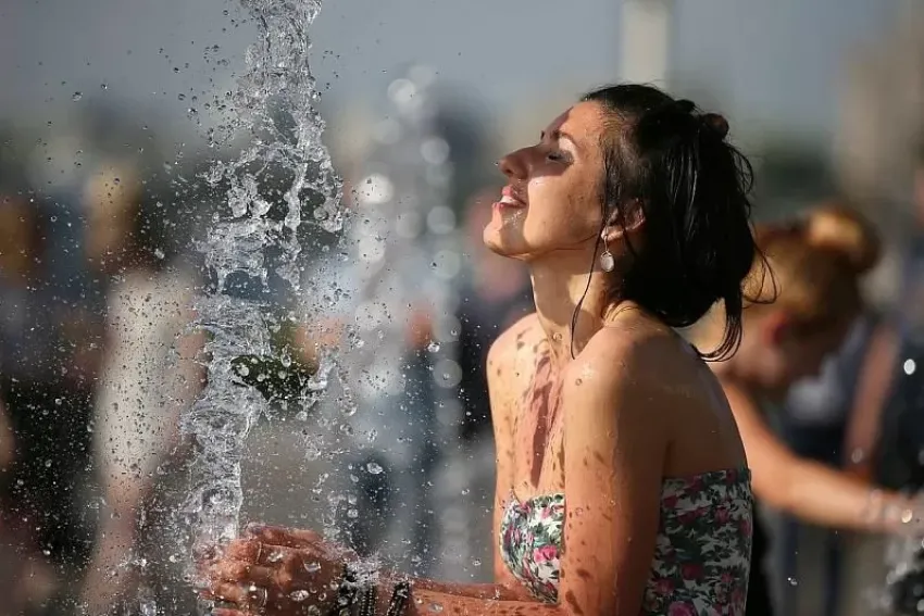 Не забудьте головные уборы: первый день лета принесет в Новороссийск пекло 