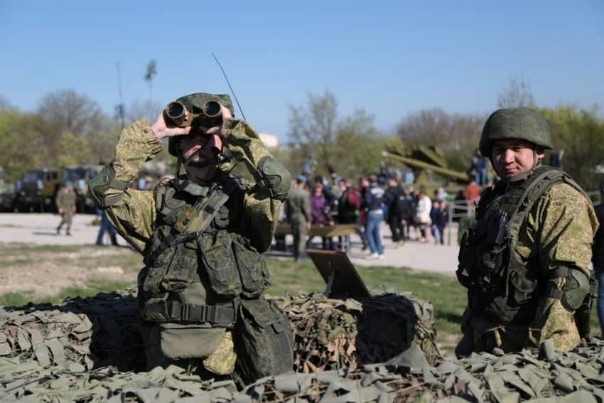 Десантники из девяти городов прибыли для участия в соревнованиях «Десантный взвод-2018» в Новороссийске