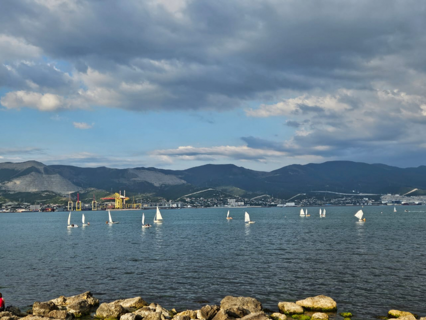 Погода в Новороссийске: хороший день для морских прогулок 