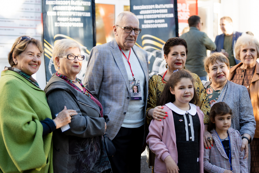 Звёзды в Новороссийске: фоторепортаж с фестиваля «Малая земля"