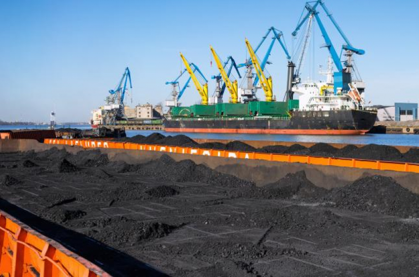 Перевозили уголь, загрязняли природу: Новороссийский порт может заплатить штраф 53 млн