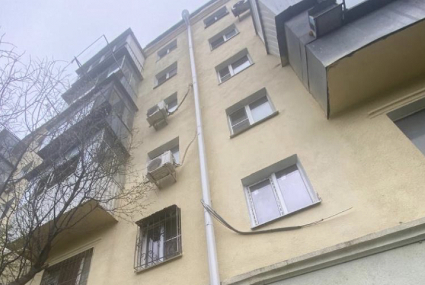 С новой крышей: в Новороссийске капитально отремонтируют 46 домов